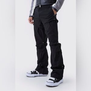 BoohooMAN SLIM FIT FLARE STACKED TROUSERS WITH RUCHED DETAIL Black